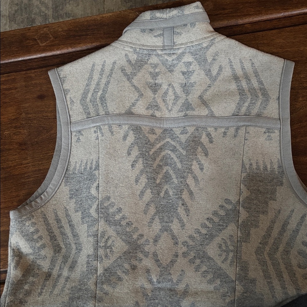 Pendleton Gray Diamond Pattern Vest - image 4